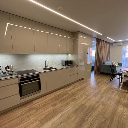 Benetis Apartments Klaipeda Bagian luar foto
